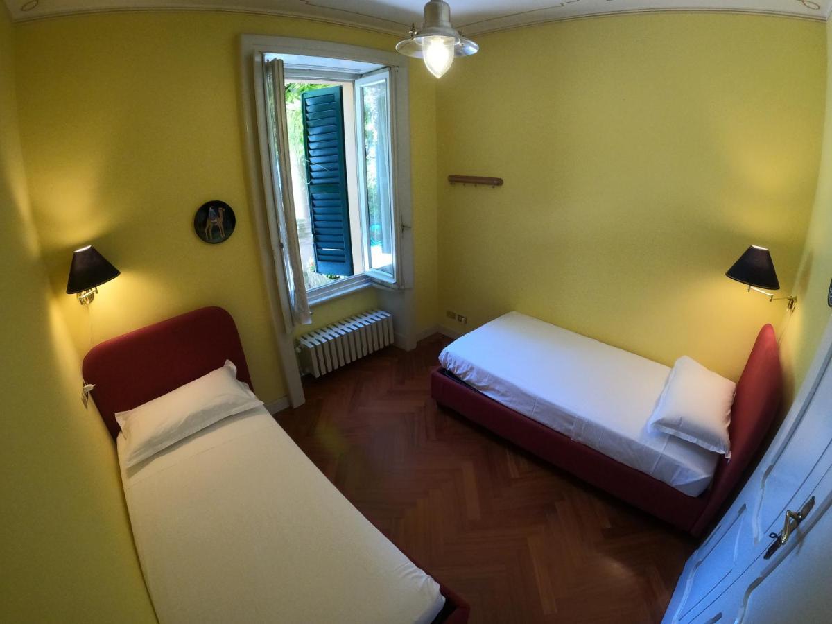 Villa Reginella 瓦伦纳 外观 照片
